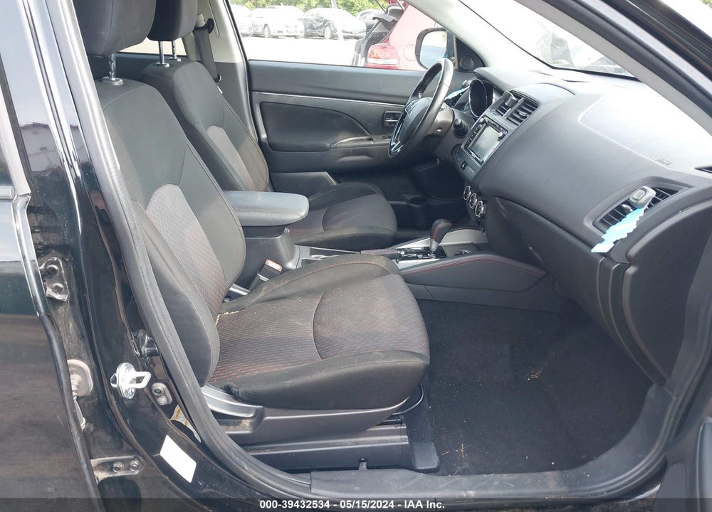 2018 MITSUBISHI OUTLANDER SPORT 2.0 LE VIN: JA4AR3AU3JU016114