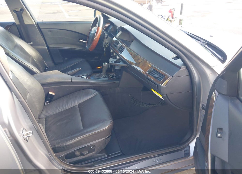 2004 BMW 530I VIN: WBANA73564B801641