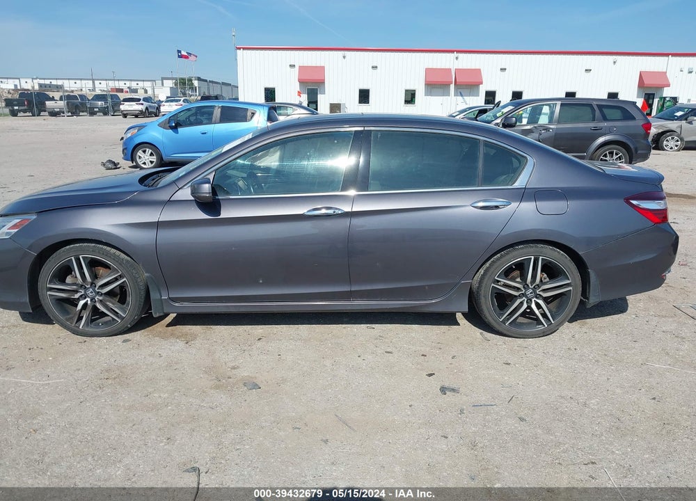2017 HONDA ACCORD TOURING V6 VIN: 1HGCR3F90HA030259