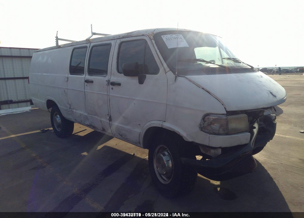 1997 DODGE RAM VAN VIN: 2B7KB31Z1VK585937