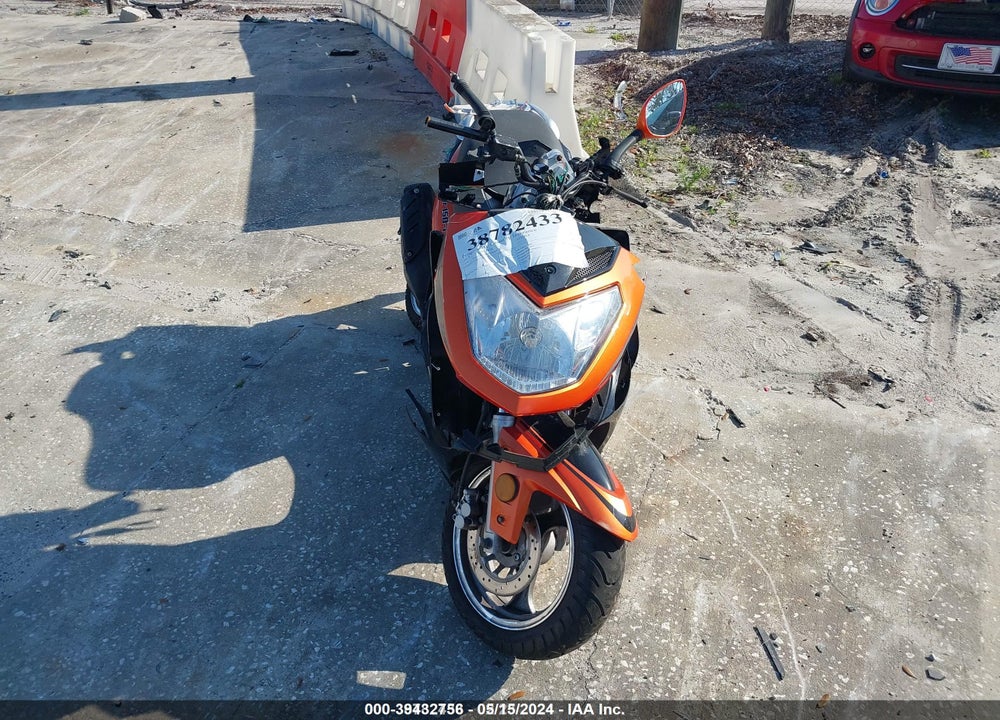 2017 TAIZHOU SCOOTER GATOR 150-F VIN: LYDM7TKH0H1500508