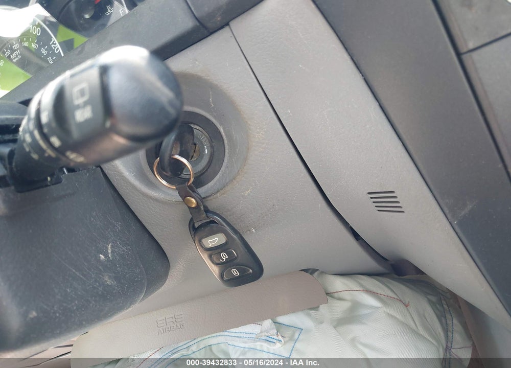 2009 KIA SORENTO LX VIN: KNDJD735995867602