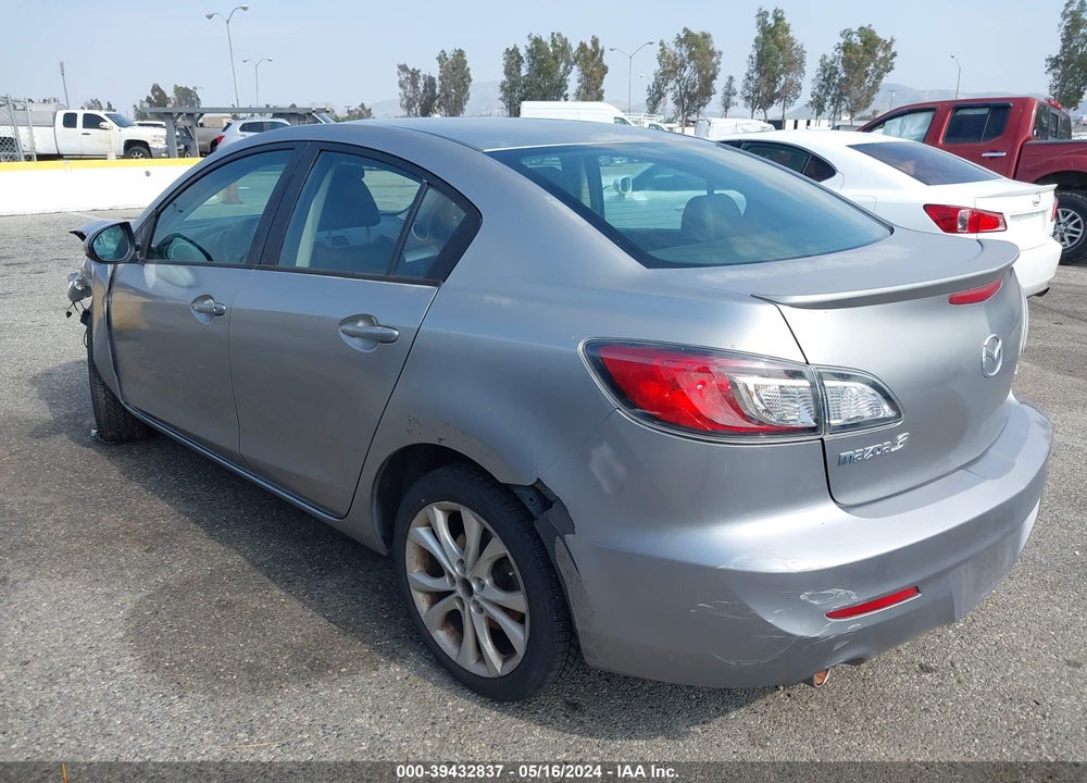 2011 MAZDA 3 S GRAND TOURING VIN: JM1BL1W65B1402000