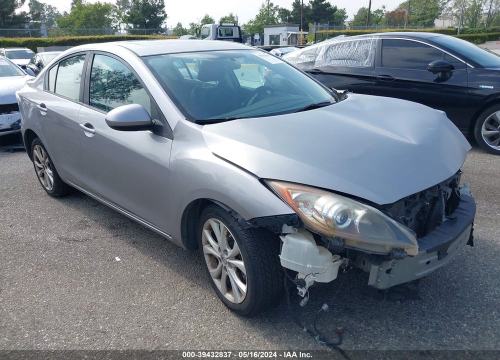 2011 MAZDA 3 S GRAND TOURING VIN: JM1BL1W65B1402000