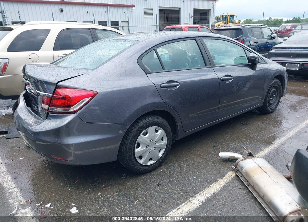 2015 HONDA CIVIC LX VIN: 19XFB2F55FE277519