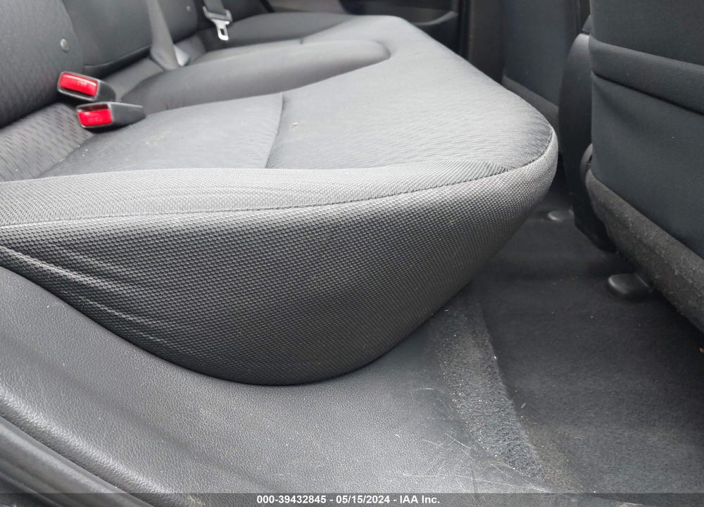 2015 HONDA CIVIC LX VIN: 19XFB2F55FE277519