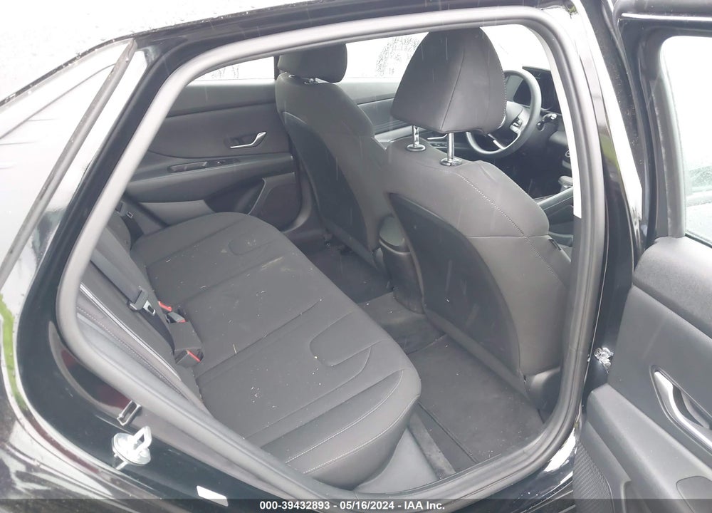 2021 HYUNDAI ELANTRA SEL VIN: KMHLM4AG3MU142938