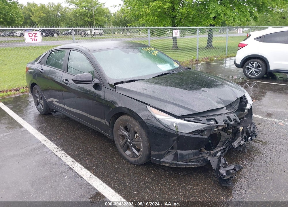 2021 HYUNDAI ELANTRA SEL VIN: KMHLM4AG3MU142938
