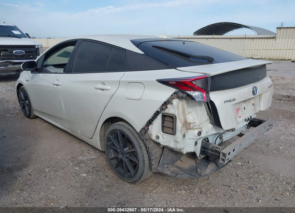 2016 TOYOTA PRIUS THREE TOURING VIN: JTDKARFU8G3027041