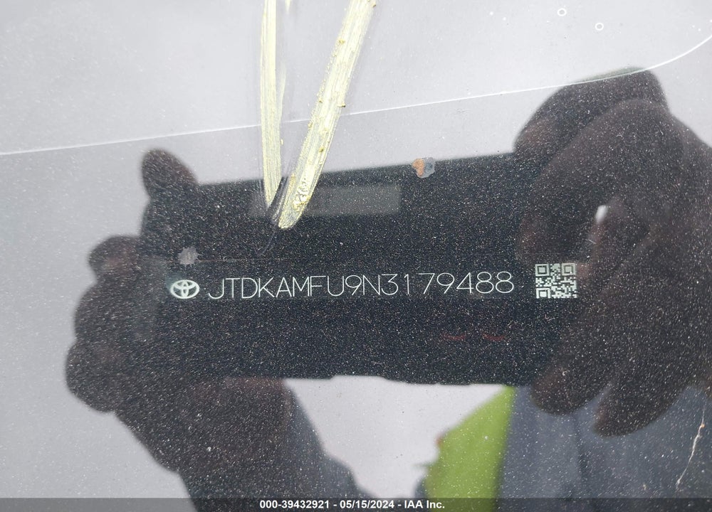 2022 TOYOTA PRIUS LE VIN: JTDKAMFU9N3179488