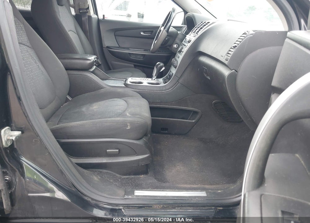2011 GMC ACADIA SLE VIN: 1GKKVPED5BJ280420