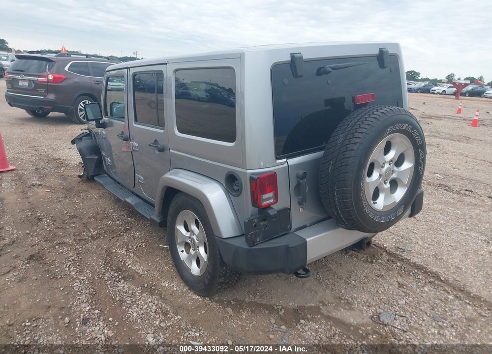 2014 JEEP WRANGLER UNLIMITED SAHARA VIN: 1C4HJWEG7EL188160