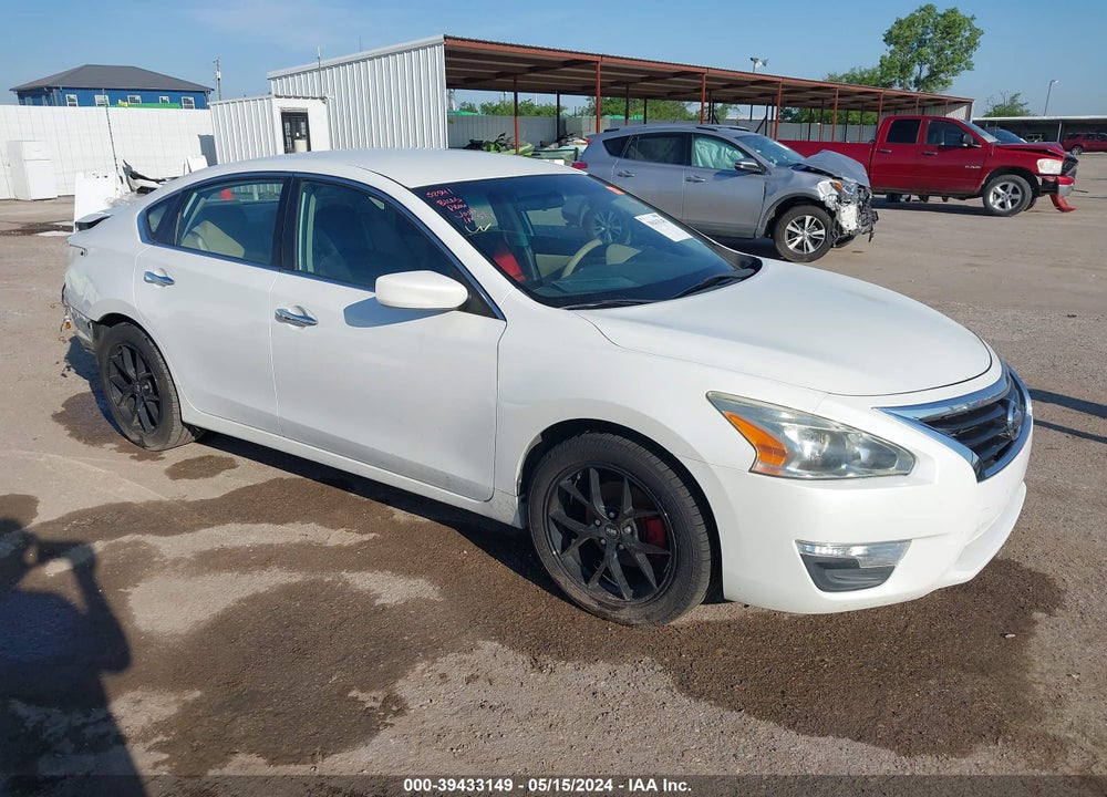 2015 NISSAN ALTIMA 2.5/2.5 S/2.5 SL/2.5 SV VIN: 1N4AL3AP4FN382835
