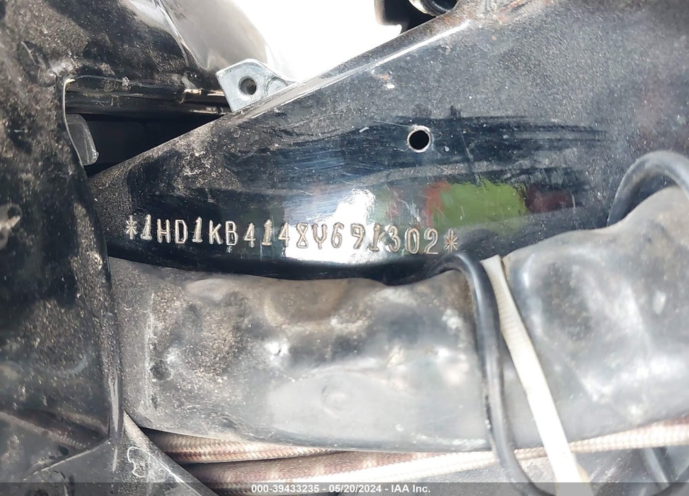 2008 HARLEY-DAVIDSON FLHX VIN: 1HD1KB4148Y691302