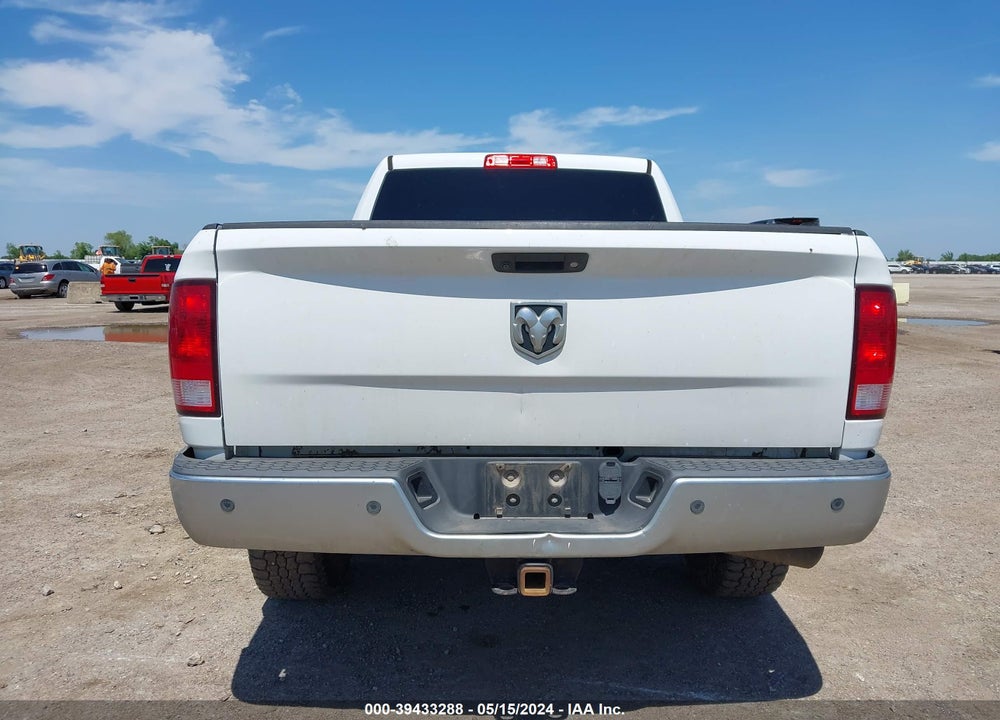 2018 RAM 2500 VIN: 3C6UR4CLXJG104942