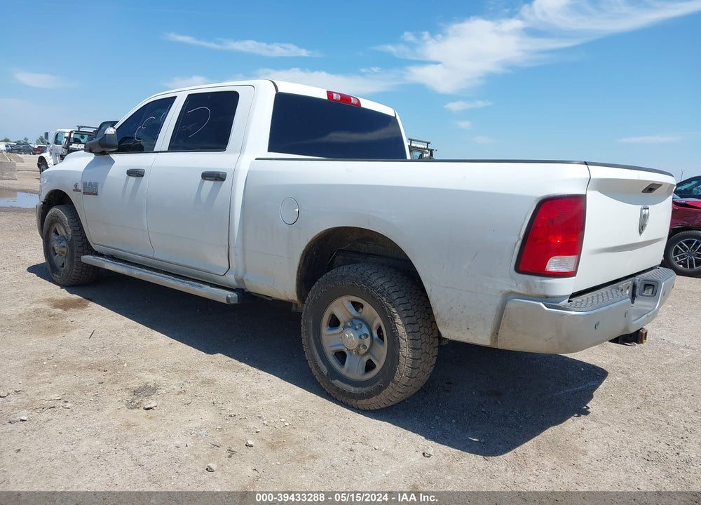 2018 RAM 2500 VIN: 3C6UR4CLXJG104942