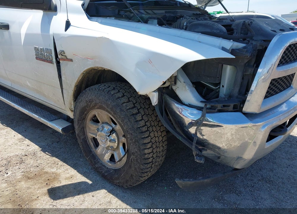 2018 RAM 2500 VIN: 3C6UR4CLXJG104942