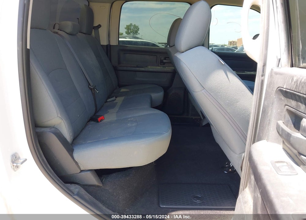2018 RAM 2500 VIN: 3C6UR4CLXJG104942