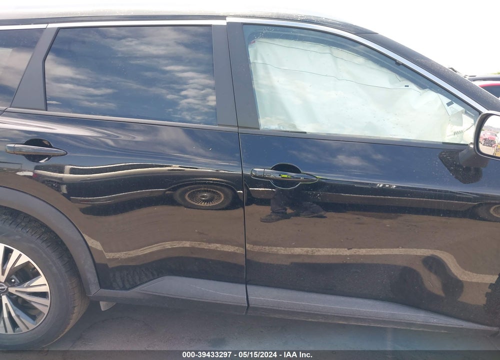 2022 NISSAN ROGUE SV FWD VIN: JN8BT3BA7NW043086