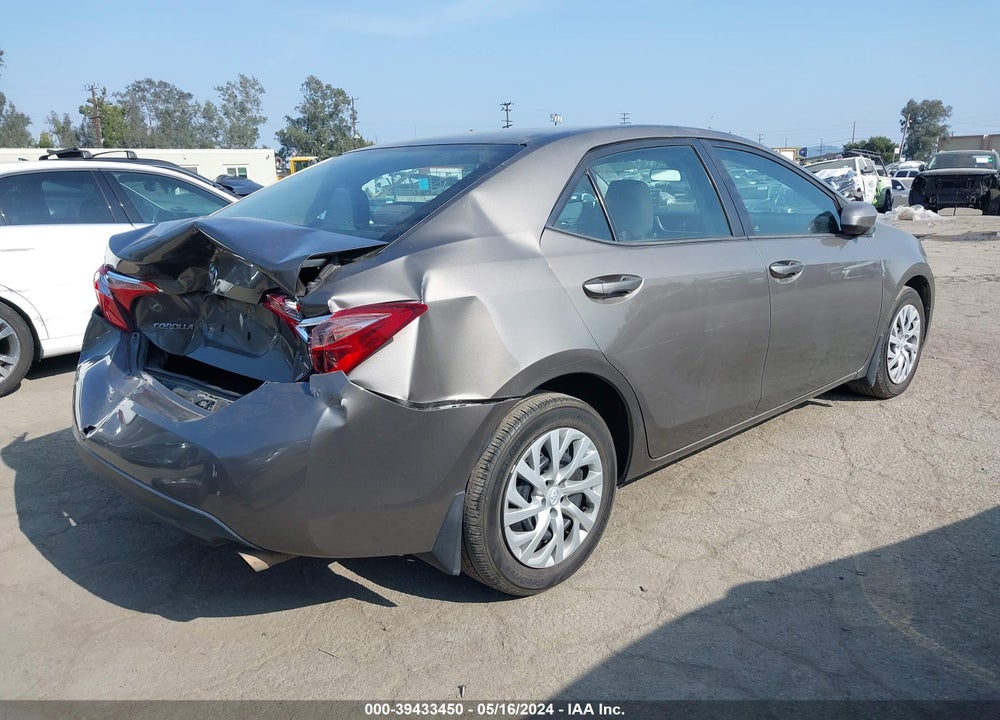 2017 TOYOTA COROLLA LE VIN: 2T1BURHE5HC952379