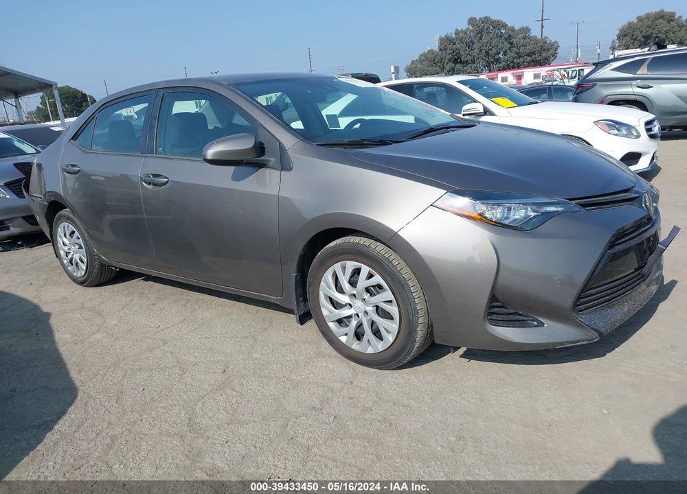 2017 TOYOTA COROLLA LE VIN: 2T1BURHE5HC952379