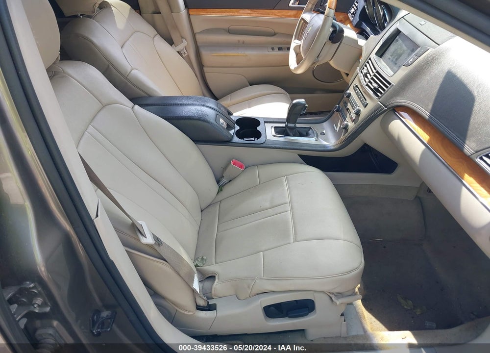 2012 LINCOLN MKT ECOBOOST VIN: 2LMHJ5AT4CBL54984