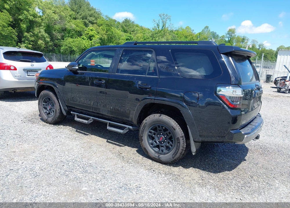 2020 TOYOTA 4RUNNER TRD OFF ROAD PREMIUM VIN: JTEBU5JR5L5784556