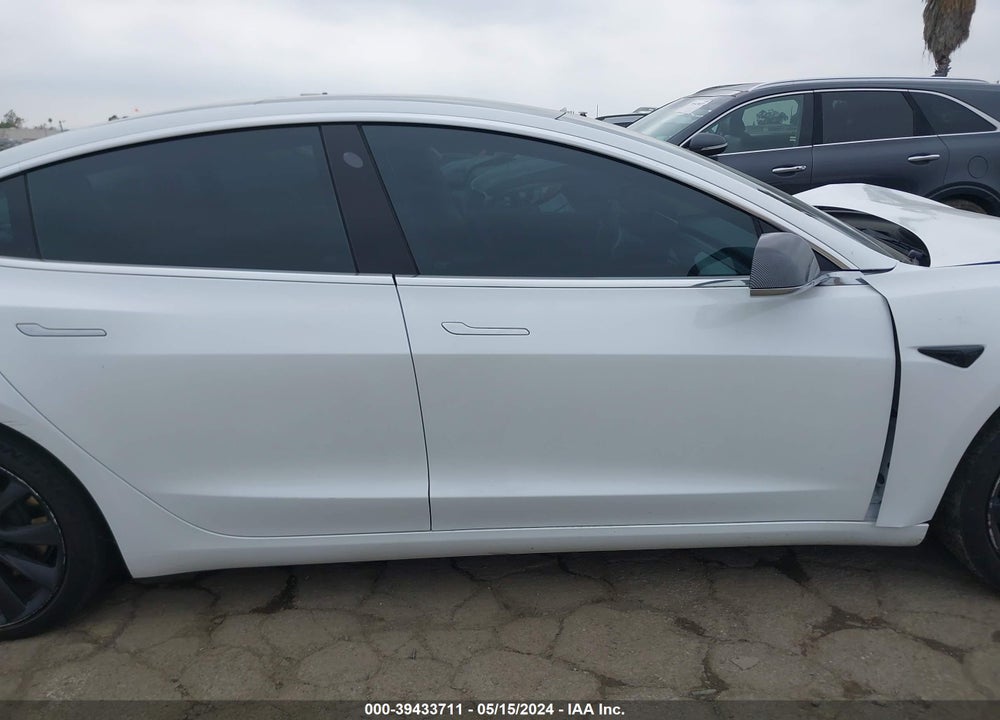 2019 TESLA MODEL 3 LONG RANGE/PERFORMANCE VIN: 5YJ3E1EB7KF454054