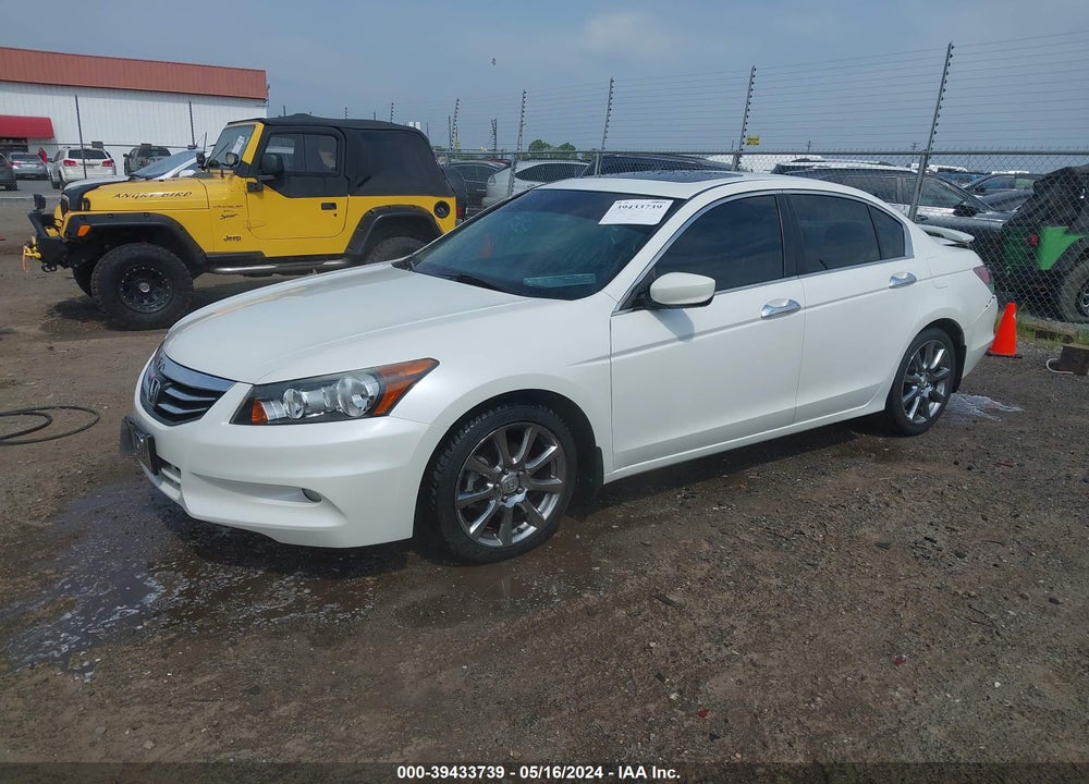 2011 HONDA ACCORD 3.5 EX-L VIN: 5KBCP3F83BB001396