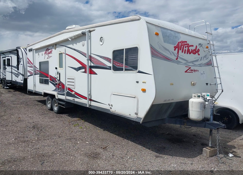 2010 ATTITUDE Z-GRAVITY TOY HAULER TRVL TRL VIN: 5LZBE2720AR008807