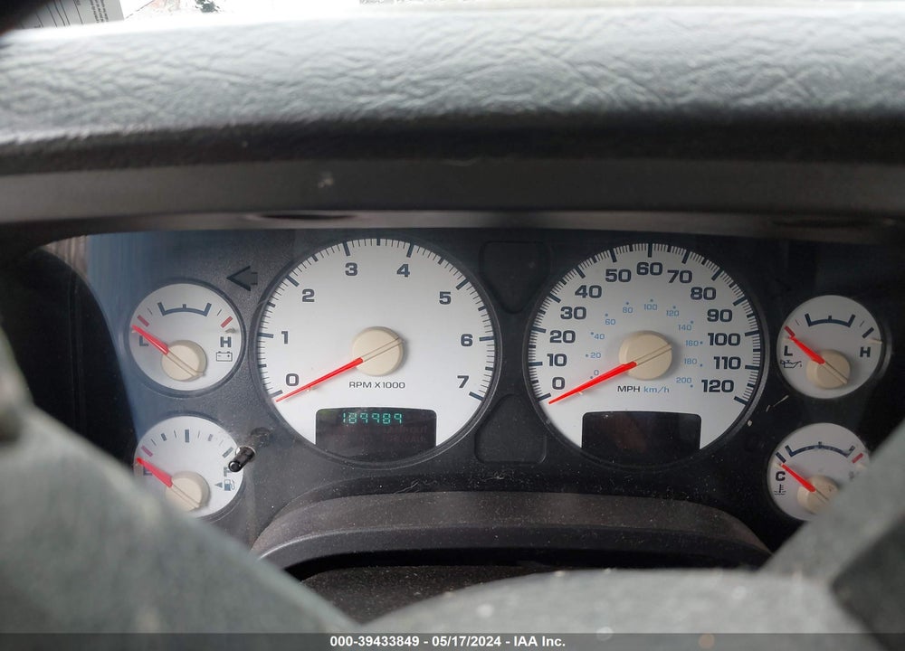 2005 DODGE RAM 1500 SLT/LARAMIE VIN: 1D7HU16D05J607983