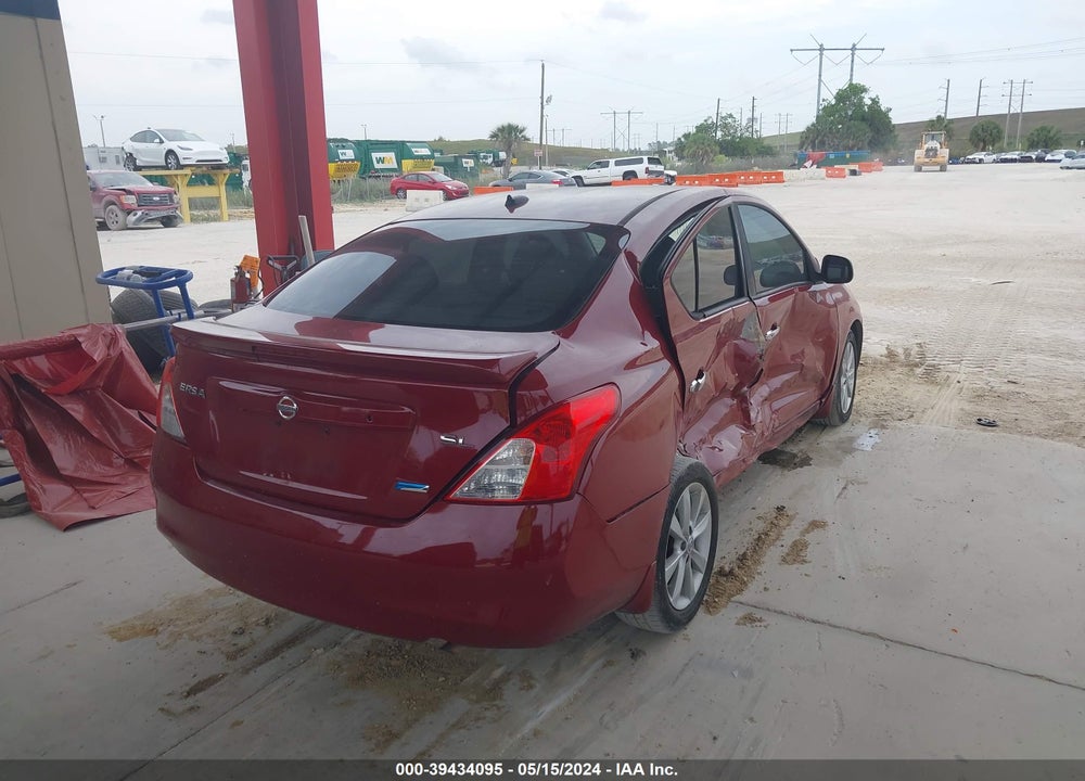 2014 NISSAN VERSA 1.6 SL VIN: 3N1CN7AP0EL877183