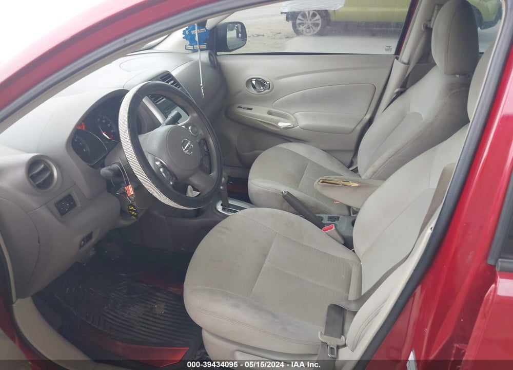 2014 NISSAN VERSA 1.6 SL VIN: 3N1CN7AP0EL877183