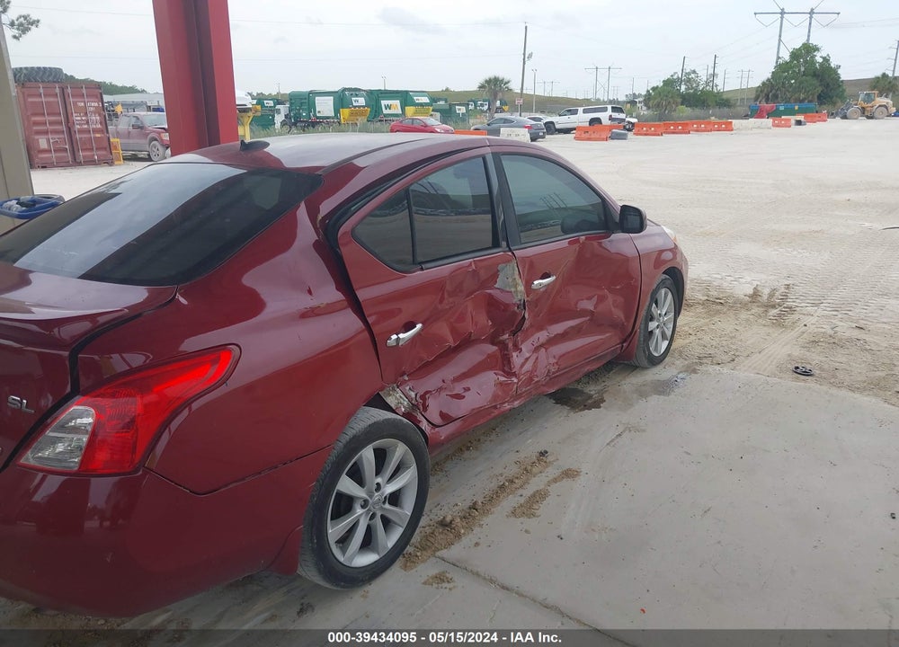 2014 NISSAN VERSA 1.6 SL VIN: 3N1CN7AP0EL877183
