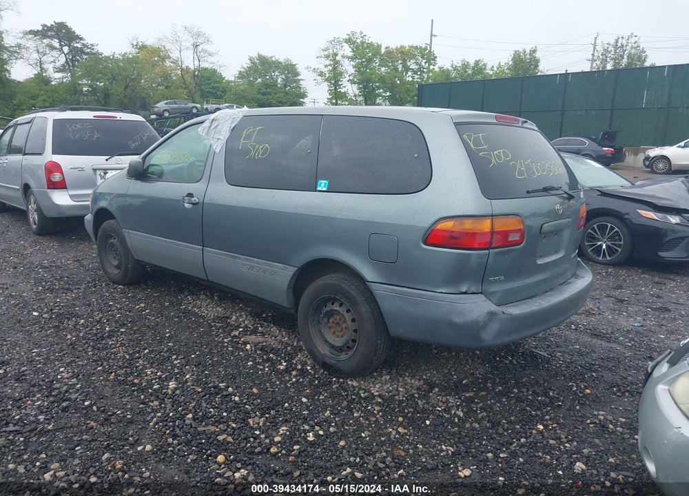 1998 TOYOTA SIENNA CE VIN: 4T3GF19C2WU086755