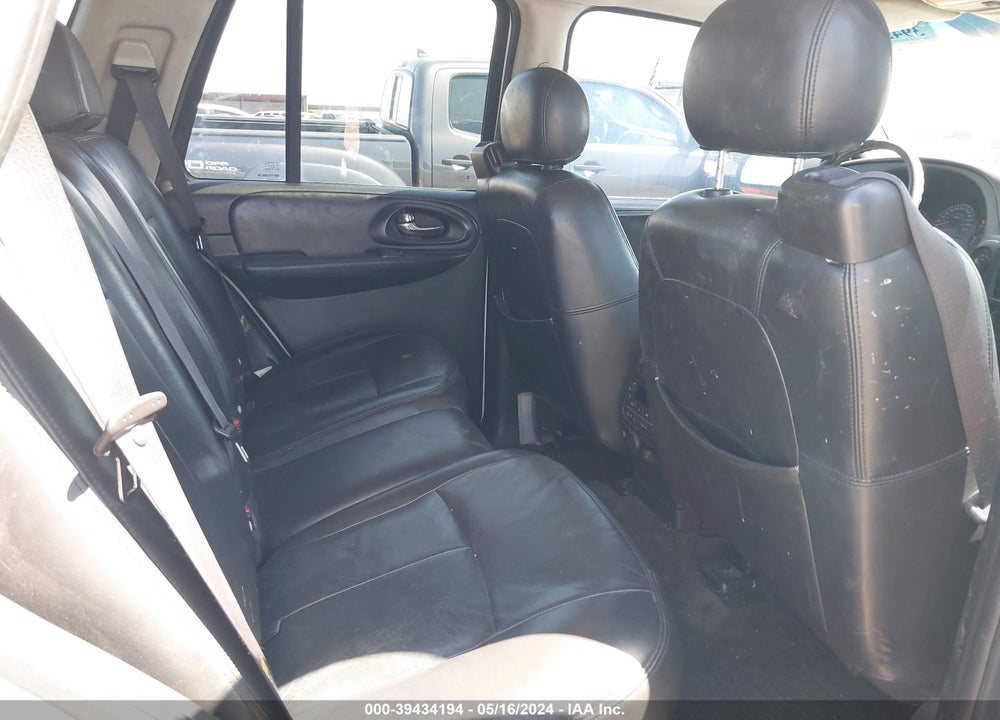 2005 CHEVROLET TRAILBLAZER VIN: 1GNDT13S152334200