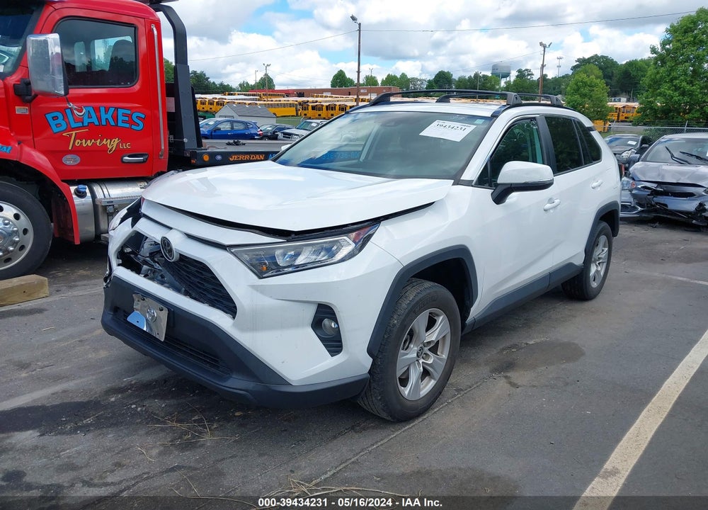 2021 TOYOTA RAV4 XLE VIN: 2T3P1RFV1MW226035