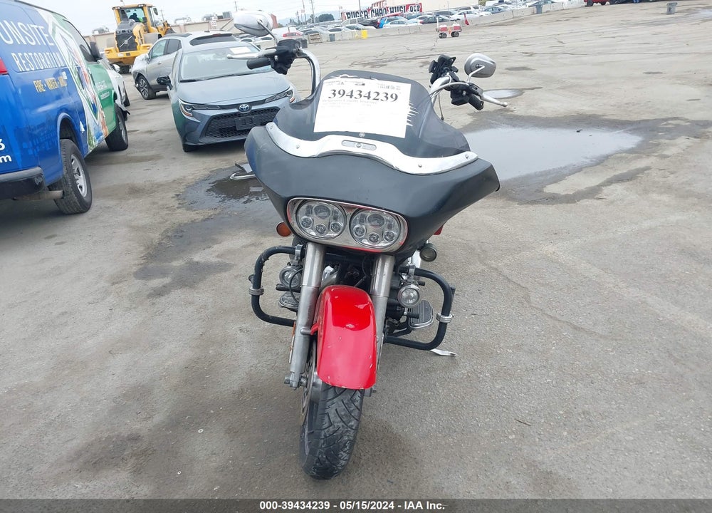 2010 HARLEY-DAVIDSON FLTRX VIN: 1HD1KH438AB652743