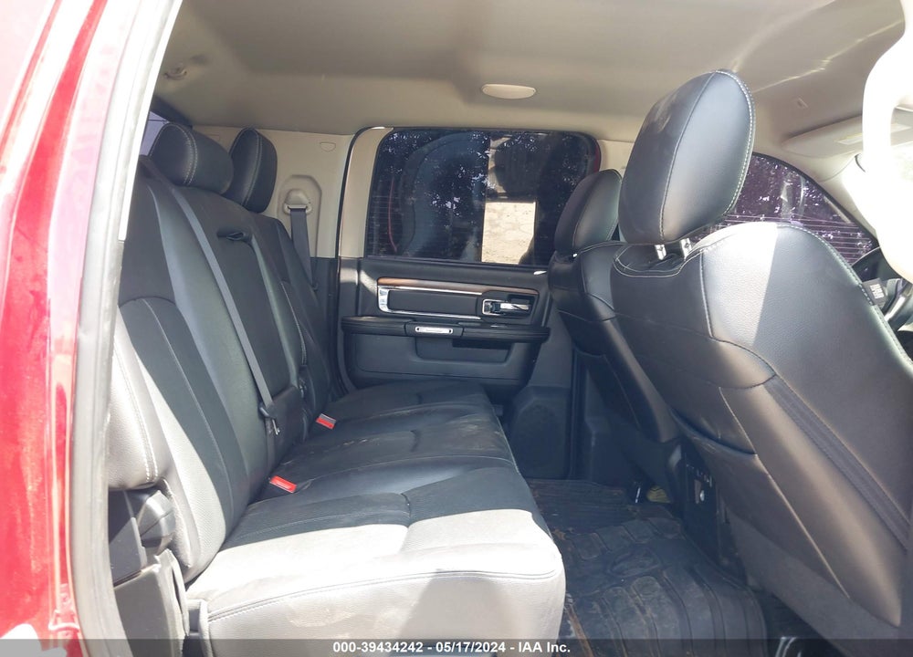 2018 RAM 2500 LAIE MEGA CAB 4X4 6'4 BOX VIN: 3C6UR5NL8JG117529
