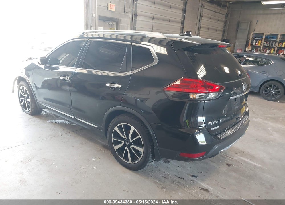 2017 NISSAN ROGUE SL VIN: JN8AT2MV7HW261720