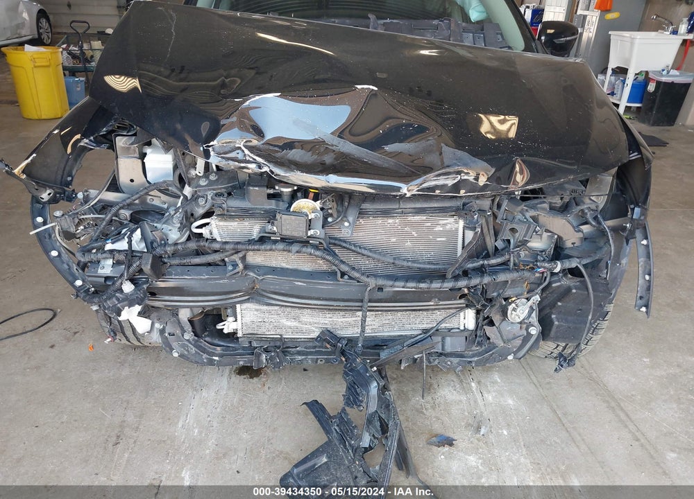 2017 NISSAN ROGUE SL VIN: JN8AT2MV7HW261720