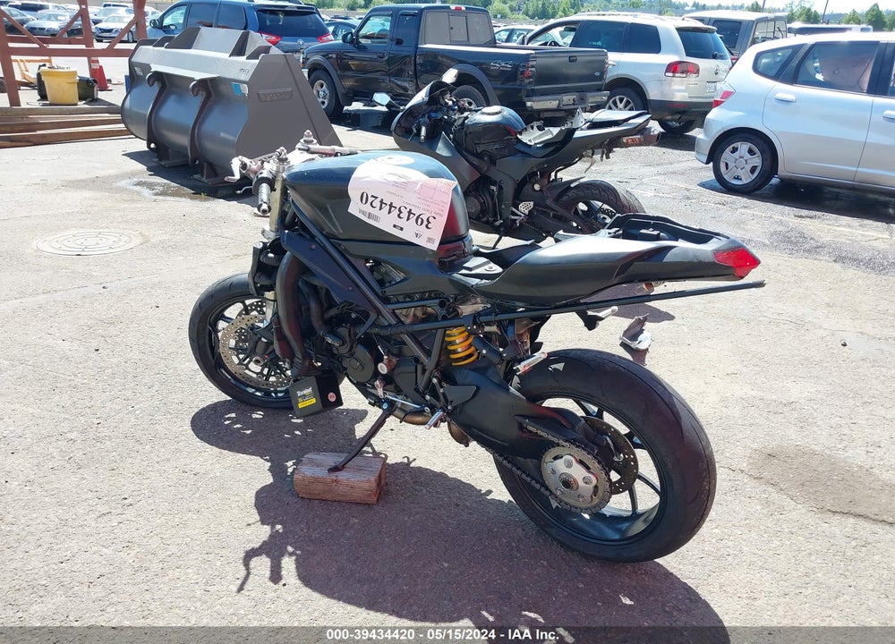 2012 DUCATI SUPERBIKE 848/848 EVO CORSE SE VIN: ZDM1XBMV9CB019693