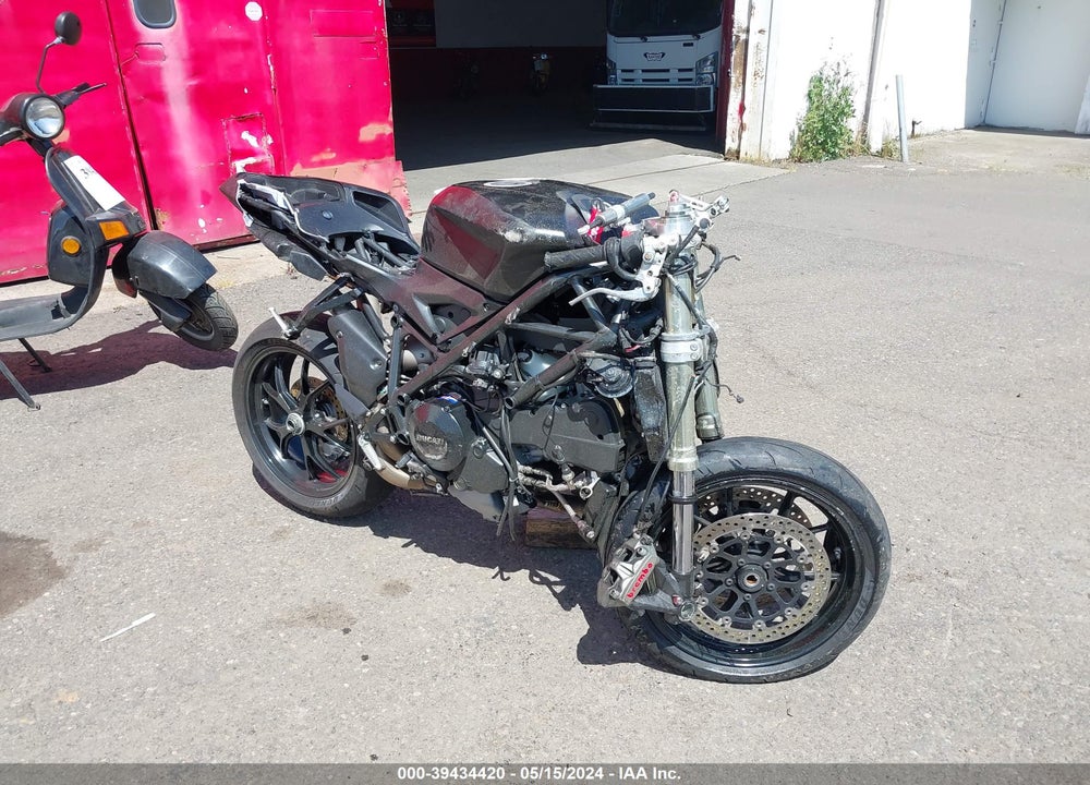2012 DUCATI SUPERBIKE 848/848 EVO CORSE SE VIN: ZDM1XBMV9CB019693