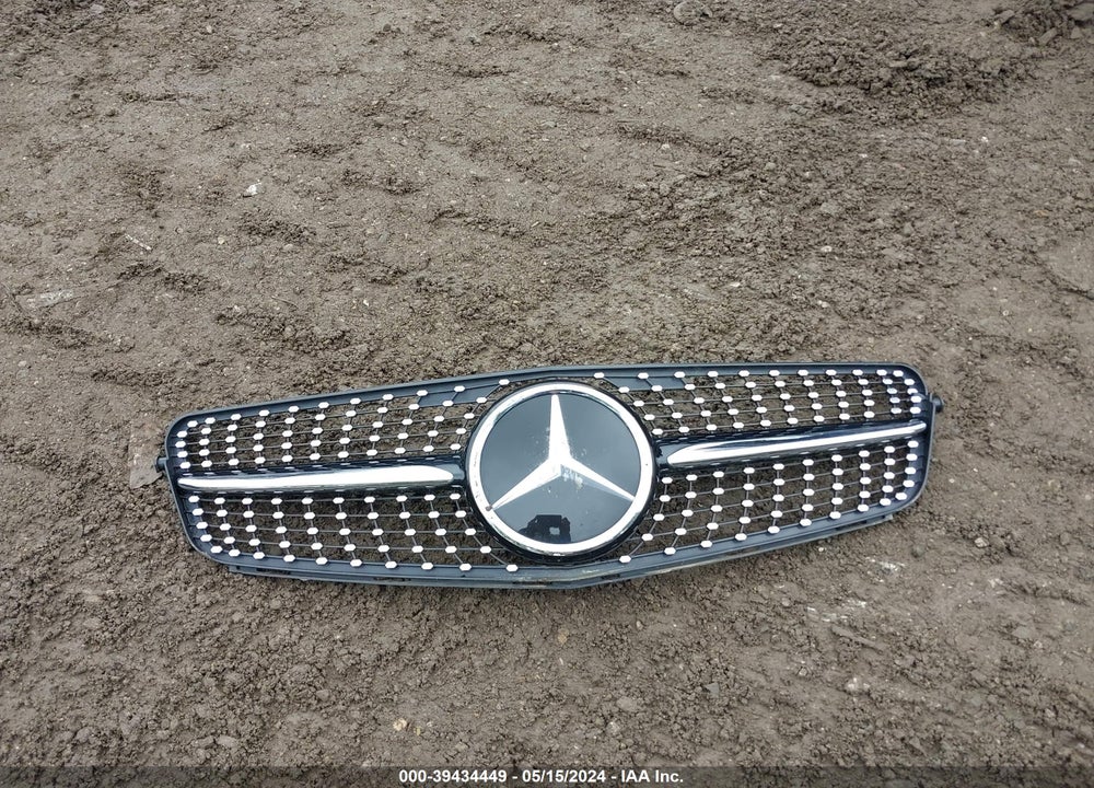 2013 MERCEDES-BENZ C 250 LUXURY/SPORT VIN: WDDGF4HB6DA773118