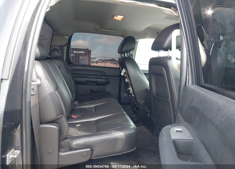2010 CHEVROLET SILVERADO 1500 LT VIN: 3GCRCSE06AG234904