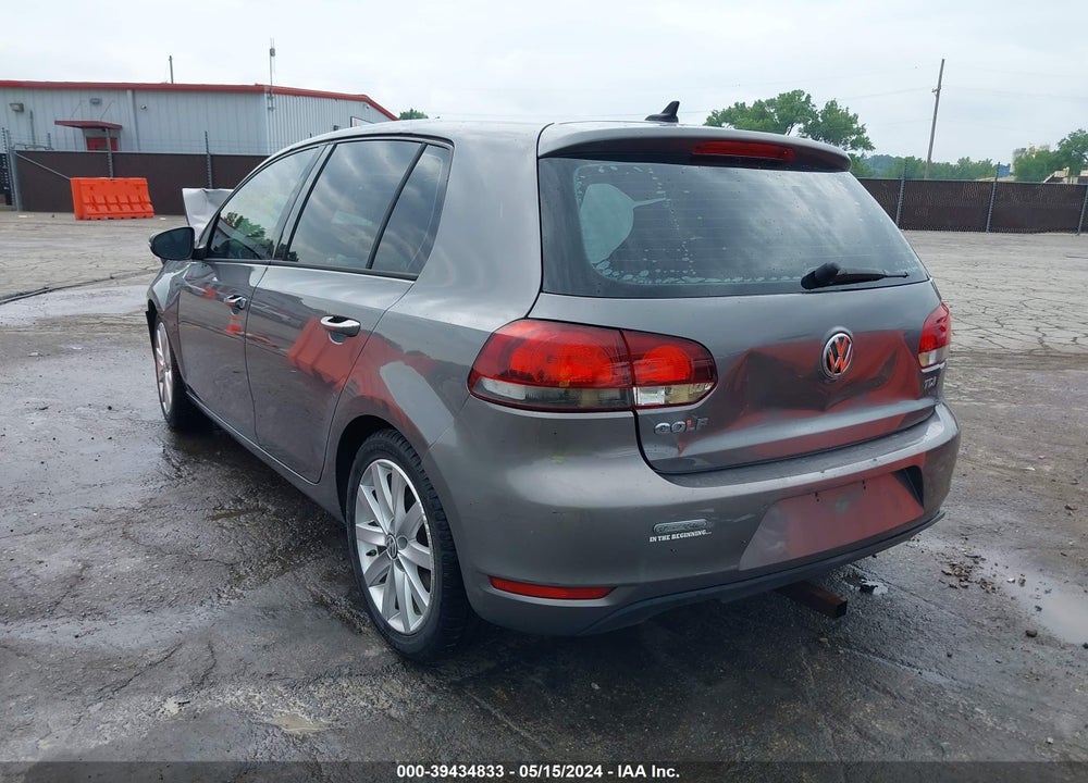 2010 VOLKSWAGEN GOLF TDI VIN: WVWNM7AJ1AW271903