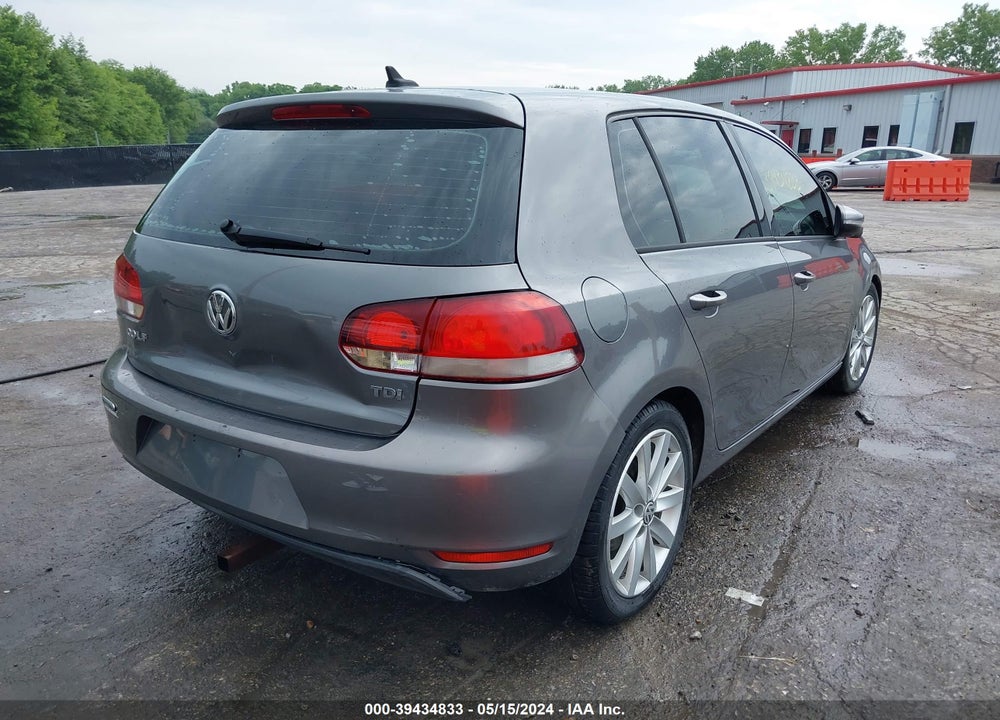 2010 VOLKSWAGEN GOLF TDI VIN: WVWNM7AJ1AW271903