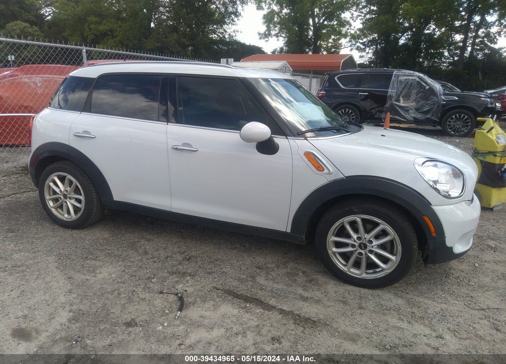 2015 MINI COUNTRYMAN COOPER VIN: WMWZB3C56FWR43135