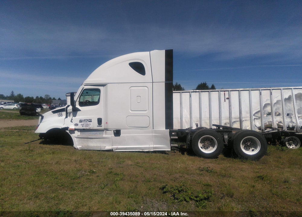 2024 FREIGHTLINER CASCADIA 126 VIN: 3AKJHHDR8RSVG8991