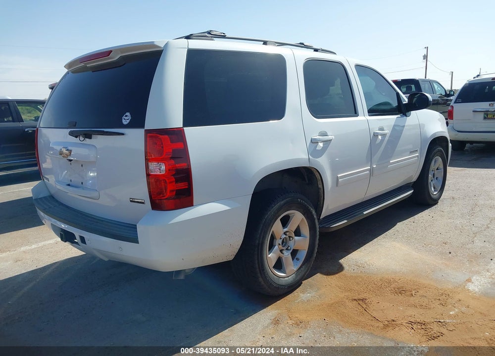2011 CHEVROLET TAHOE LS VIN: 1GNSCAE00BR182528